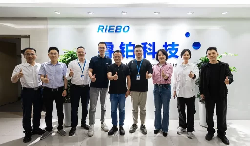 Pengshan Delegation Visits Riebo Technology to Explore Cooperation Opportunities in the Low-Altitude Economy