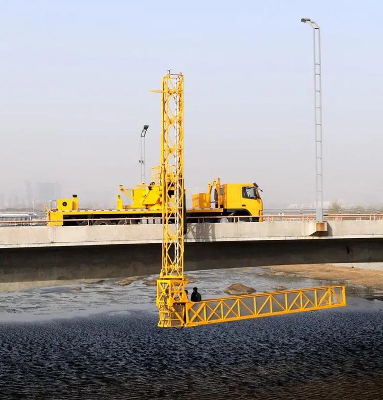 Truss-Type-Inspection-Vehicle