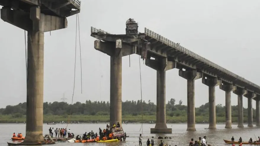 Bridge Collapse Accidents: Lessons, Root Causes, and Comprehensive Safety Strategies