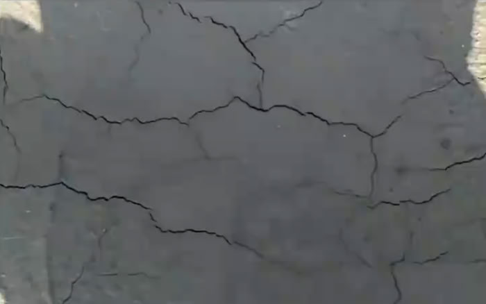 Bridge-deck-construction-showing-shrinkage-cracks-due-to-improper-curing-and-finishing