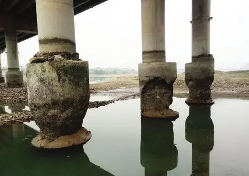 Pile-Cracking-and-Reinforcement-Corrosion