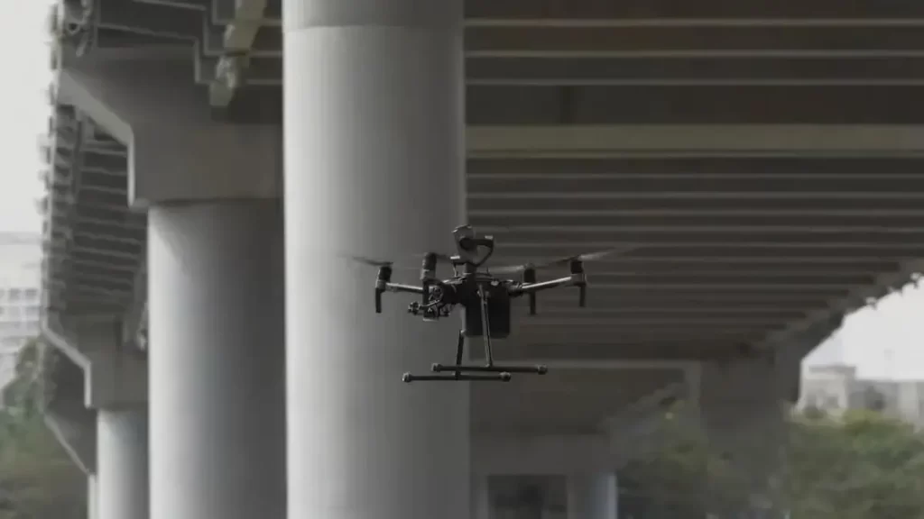 How Drones Navigate Under Bridges Without GPS